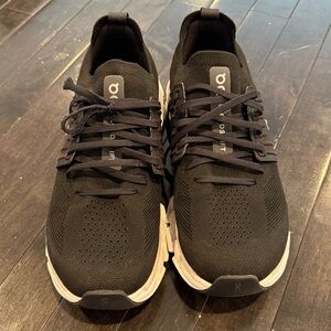 On Running Men's Black Sneakers